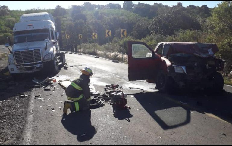 El hecho ocurrió cerca de las 10:30 de esta mañana; solo se detalló que el impacto fue de manera frontal. ESPECIAL