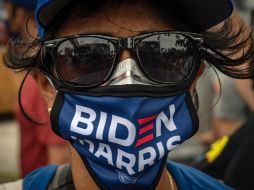 Mexicoamericanos y latinos celebraron la victoria de Joe Biden en diversas ciudades estadounidenses. EFE/G. Viera