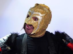 DESCUBIERTO. El Escorpión Dorado fue descubierto bajo la máscara de Cerbero. TWITTER/@eslamascara