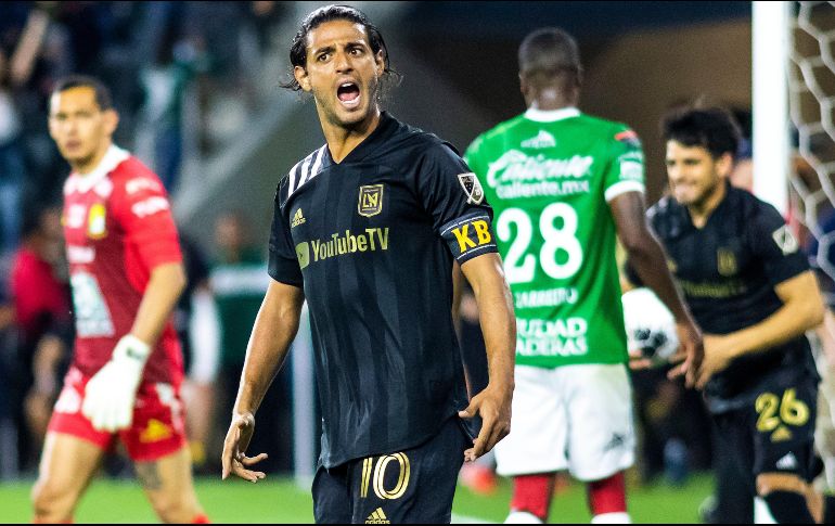 En el tope de la lista aparece Carlos Vela y detrás de él Javier ''Chicharito'' Hernández. IMAGO7