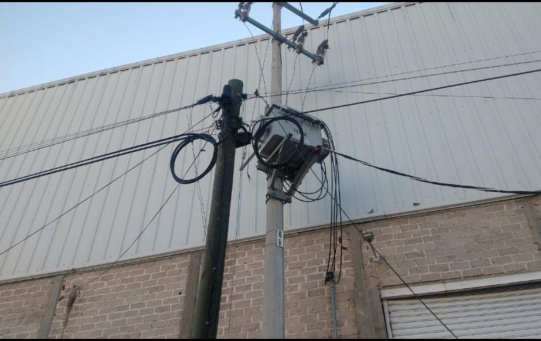 El hecho sucede al cruce de Flor de Hortencia y Flor de Nardo, en la colonia Zapote del Valle, en Tlajomulco. ESPECIAL