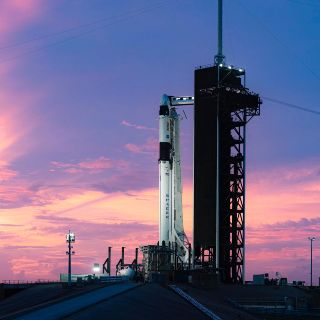 Posponen lanzamiento de SpaceX con cuatro astronautas de la NASA