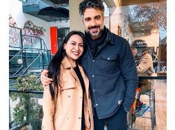 A través de Twitter, Ana compartió la foto donde posa abrazada con Jaime Camil. TWITTER/@anagaarzaa