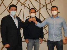 El senador Samuel García (izq) y el abogado Luis Donaldo Colosio Riojas (der) participarán en el proceso interno del partido. TWITTER / @MovCiudadanoMX