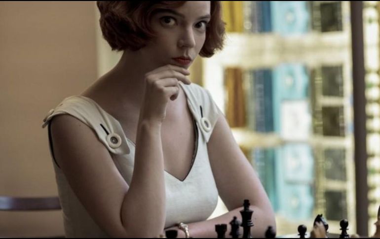 La actriz protagonista Anya Taylor-Joy es de origen argentino. PHIL BRAY/NETFLIX