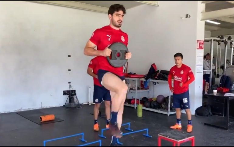 Chivas realizó una fuerte inversión en refuerzos, misma que rondó los 30 millones de dólares, según declaraciones de Amaury. TWITTER / @Chivas