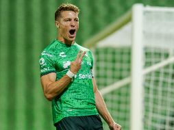 El delantero argentino podría llegar a reforzar la línea de ataque ante la carencia de gol que tuvieron durante el último año los rojinegros. IMAGO7