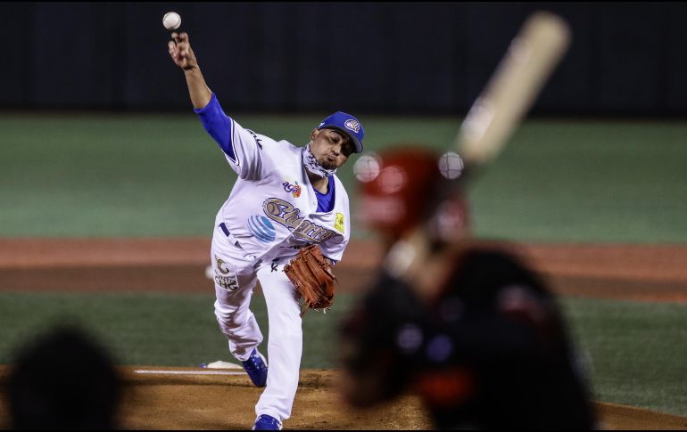 Aunque no se fue derrotado, la apertura de José Oyervides tampoco fue la mejor. TWITTER/charrosbeisbol