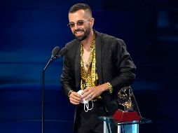 Mike Bahía se llevó el Grammy como Mejor nuevo artista, en una noche de ensueño para el cantante. AP/M. Lavandier