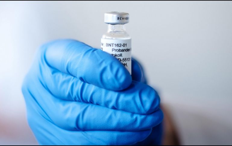 Cada estado e la Unión Americana decidirá quiénes serán los primeros en recibir el fármaco. EFE/Biontech SE