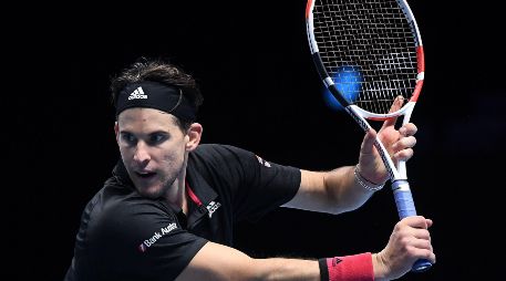 Thiem, subcampeón el año pasado, jugará el domingo por el título con el vencedor del duelo que disputan Rafael Nadal y Daniil Medvedev. EFE / A. Rain