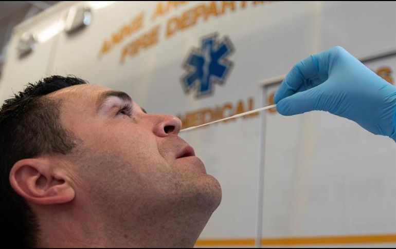 Piden a la población suspender sus viajes por el Día de Acción de Gracias para evitar más contagios. EFE/ARCHIVO