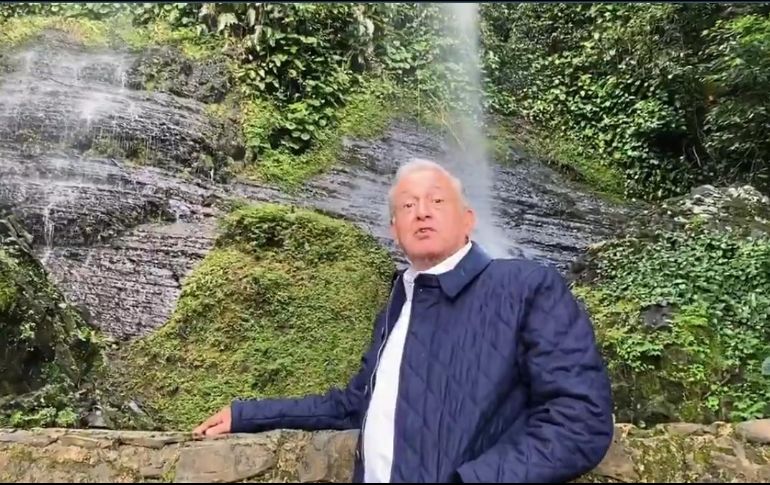 Durante el evento, López Obrador aseguró que la pandemia va a a pasar y el país regresará la normalidad. TWITTER/@lopezobrador_