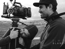 Filmación. Gabriel Serra (a la derecha), durante el rodaje de “El mito blanco”. ESPECIAL