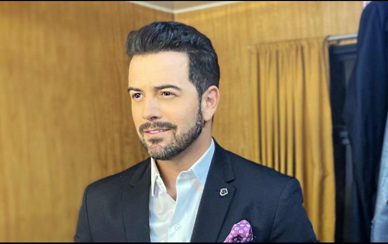 Mane de la Parra interpretó “El Triste” en “¿Quién es la Máscara?”. TWITTER / @manedelaparra