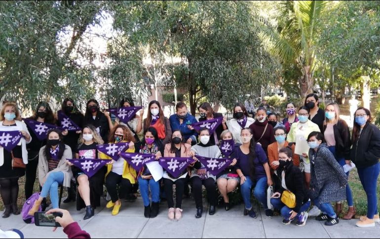 A lo que se oponen en específico es al artículo 11 de los lineamientos, pues éste deja de lado la paridad de género en la postulación de candidaturas de los partidos políticos. ESPECIAL /