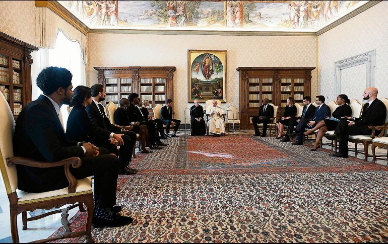 REUNIÓN. Cinco jugadores y miembros del sindicato fueron recibidos en el Vaticano. ESPECIAL