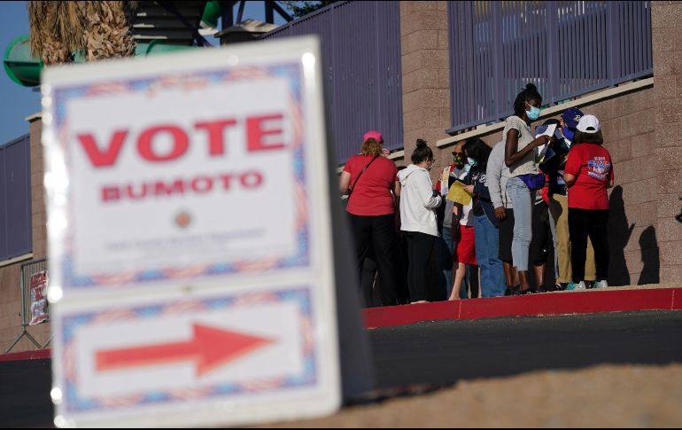 Del total de votos emitidos en Nevada, la mitad fueron por correo, mientras que un 41% votaron por adelantado. AP / ARCHIVO