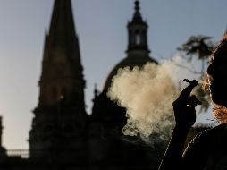 Cae prevención de adicciones en adolescentes