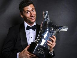FAVORITO. El polaco Robert Lewandowski, ganador a Mejor Jugador del Año de la UEFA, se perfila para alzarse con el galardón otorgado por la FIFA. TWITTER/@lewy_official