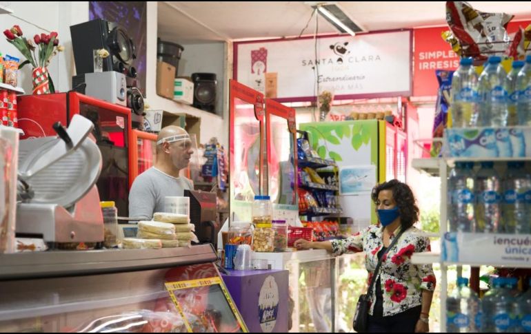 Apoyan a las tienditas en México para la recuperación económica