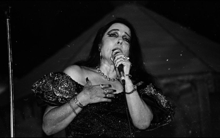 Fallece Flor Silvestre, madre de Pepe Aguilar, a los 90 años