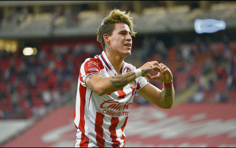 CON AMOR. El lateral del Rebaño celebra después de anotar el tanto que les da esperanzas para la Vuelta. IMAGO7