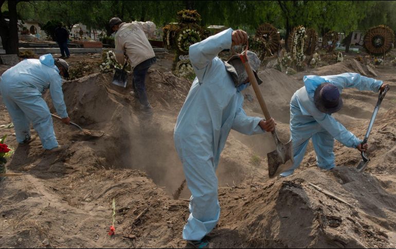 Las sepulturas fueron realizadas en el Panteón de Mezquitán, en el municipio de Guadalajara. NTX/ARCHIVO