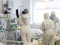 Más de la mitad de los 56 millones de habitantes de Inglaterra están en un nivel de alerta intermedio. EFE/A. Bazals