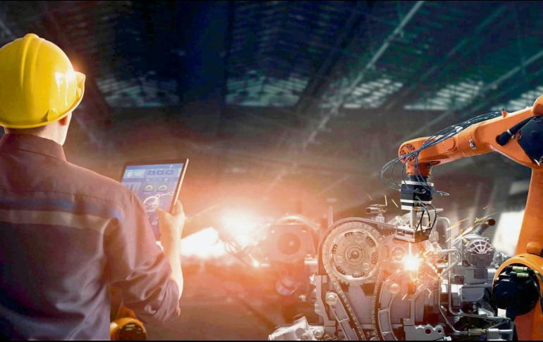 Mejor perfil. Los nuevos clientes de Mega tienen un alto historial crediticio.  ESPECIAL