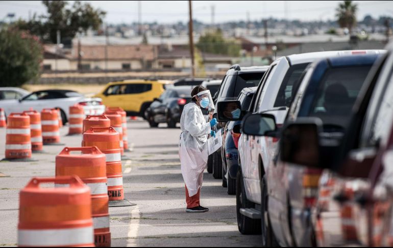 Estados Unidos rebasó la cifra de 265 mil fallecidos por COVID-19 y superó ya los 13 millones de contagiados. AFP/ARCHIVO