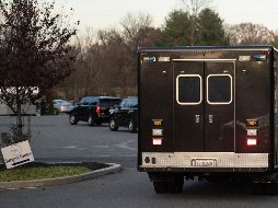 El presidente electo fue examinado durante más de dos horas después de su llegada al consultorio el domingo en la tarde. AP / C. Kaster