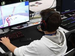 El mandatario llamó a los padres de familia a estar atentos sobre los juegos y cuidar a sus hijos. AFP/ARCHIVO