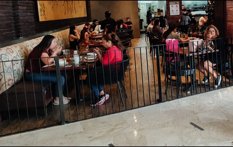 Para el cierre de año se espera un incremento en el número de comensales en los  restaurantes. EL INFORMADOR/ARCHIVO