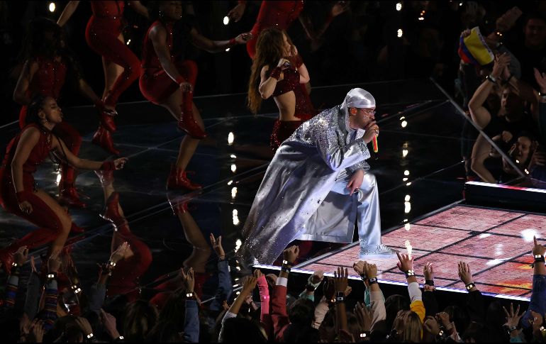 Bad Bunny es el artista más escuchado con más de ocho mil millones de reproducciones en Spotify. AFP / ARCHIVO