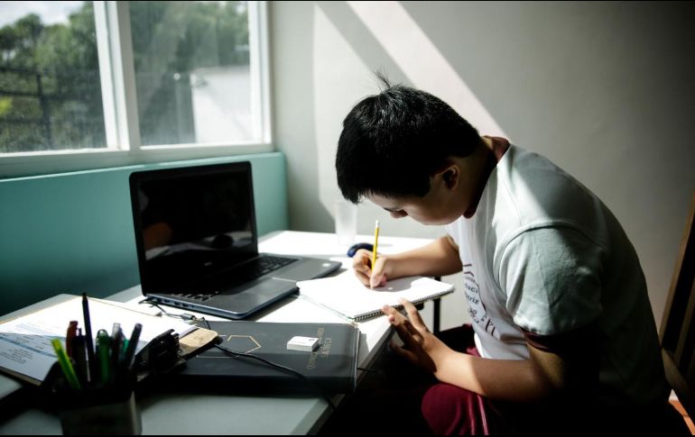 El pequeño estaba en una clase de Zoom de sexto grado de la escuela primaria Woodbridge cuando se pegó un tiro. XINHUA / ARCHIVO