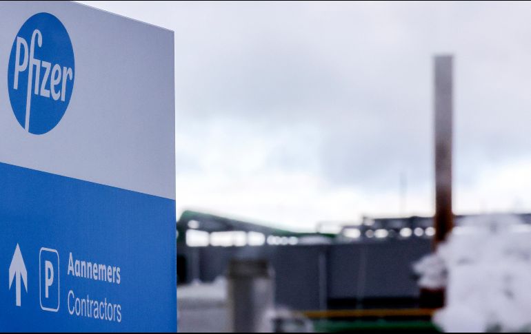 Las vacunas estarán disponibles para las categorías más expuestas a las complicaciones del coronavirus, como los mayores de edad y los pacientes con enfermedades crónicas. AP / O. Matthys