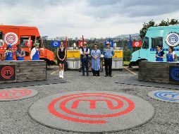 Los concursantes se dieron cita en un espacio al aire libre, donde dos food truck ya los esperaban, con el reto de elaborar una comida rápida, grasosa y de buen sabor. TWITTER / @MasterChefMx