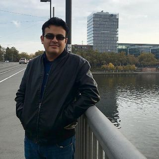 El debut novelístico y ganador de Eduardo Sangarcía