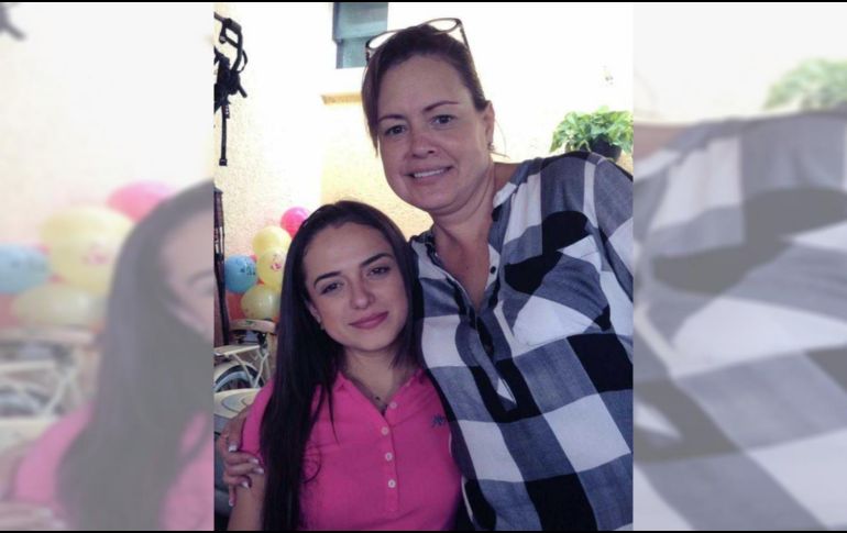 Aunque este tipo de acto altruista en época navideña es común en su familia, Adriana cuenta que están conscientes de que este 2020 ''ha sido un año súper difícil para todos''. ESPECIAL