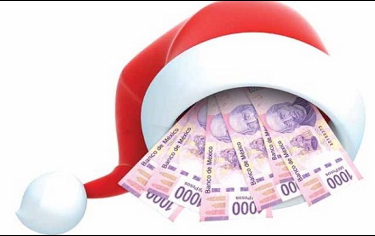 El aguinaldo en México equivale por lo menos a 15 días de salario y debe pagarse antes del 20 de diciembre. ESPECIAL