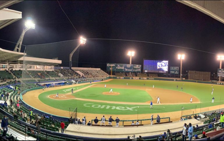 En el Estadio Francisco Carranza, los Charros cortaron su racha. TWITTER/@charrosbeisbol