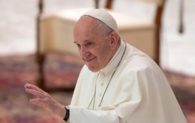 La serie se inspirará en conversaciones de Francisco con 31 personas mayores sobre 