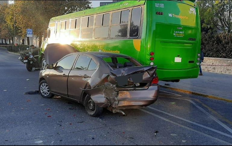 Los hechos sucedieron sobre la avenida Acueducto, en Zapopan, a la altura del templo de San Juan Macías. ESPECIAL /