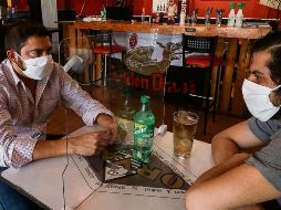 Un nuevo cierre o la aplicación de medidas más restrictivas imposibilitaría el pago de nóminas, provocaría pérdida de empleos y ocasionaría repercusiones en otros sectores. EFE