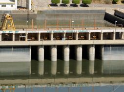 Ambas víctimas cayeron por accidente al tanque de almacenamiento de 30 metros de profundidad. EL INFORMADOR/ARCHIVO