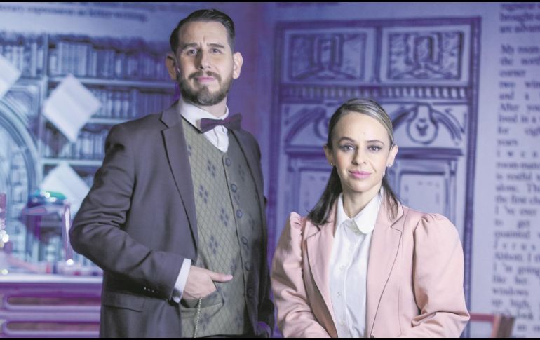 “Papi piernas largas” es protagonizada por Paola Gómez y Óscar Acosta. ESPECIAL