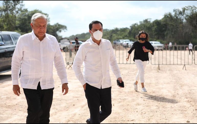 AMLO remarcó que el Tren Maya cuida el medio ambiente, la flora y la fauna de las regiones donde transitará. TWITTER/@MauVila