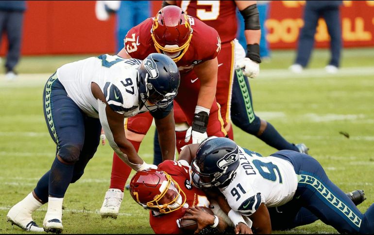 HOSTIGAN. La defensa de los Seahawks ahora sí apareció para preservar un triunfo. AFP• P. Smith