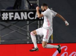 Benzema (#9) anotó el segundo gol. EFE/J. Martín